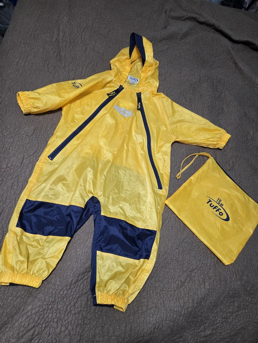 TUFFO Hooded Muddy Buddy Rainsuit Waterproof Coveralls baby boy or girl 18M EUC